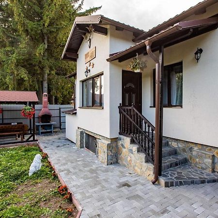 Casa Andy Hotel Busteni Exterior photo